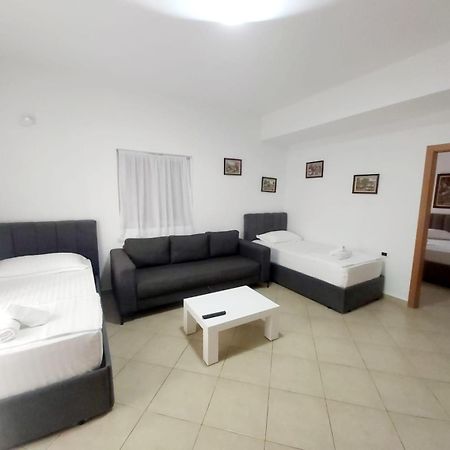 Vila Era Ksamil Bagian luar foto